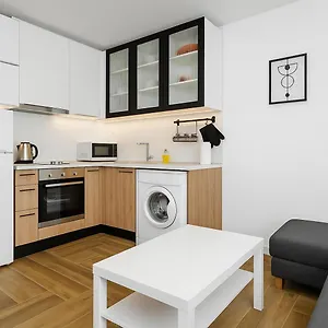 https://panoramic-apartments-in-the-art-district-of-kapana.plovdiv-hotels.com